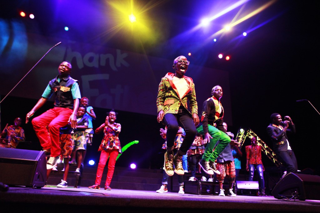 watoto-choir-group-on-stage
